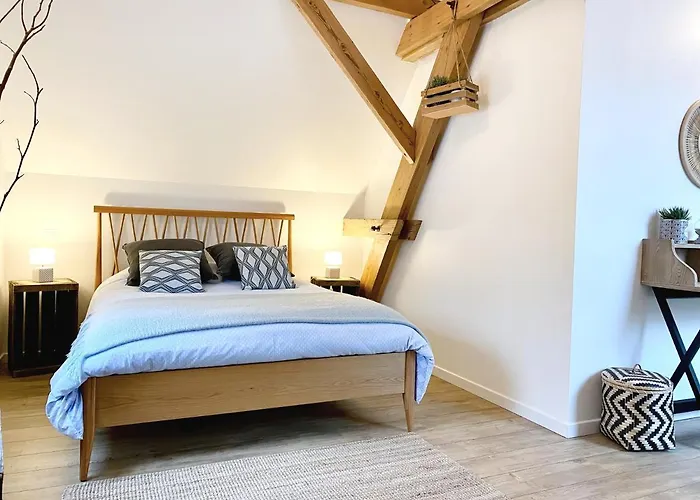 Bed & Breakfast Aux 2 Girouettes 3*